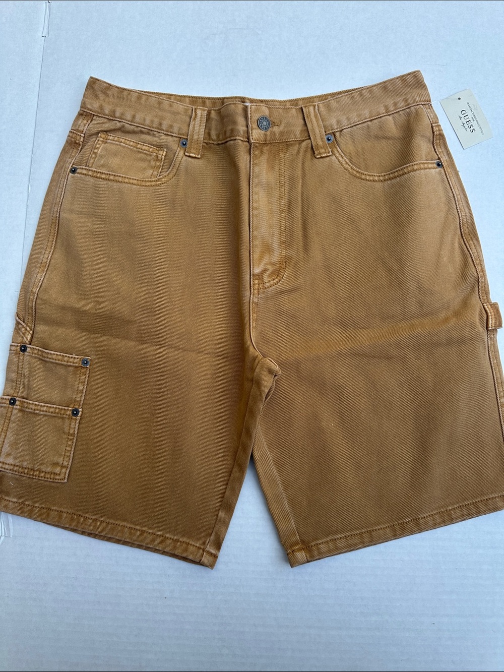 New GUESS Men's Tan Cargo Utility Shorts SZ 32 - Picture 5 of 7
